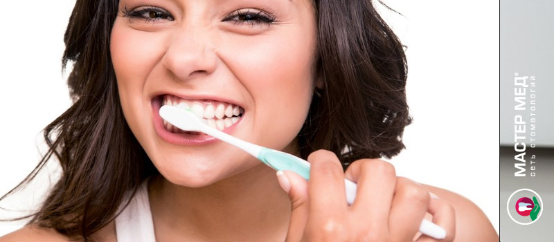 Ежедневная чистка зубов: самые популярные ошибки