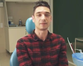 Илья, отзыв пациента после проведения чистки зубов Илья, отзыв пациента после проведения чистки зубов