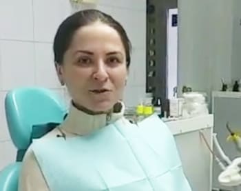 Ольга, реставрація відколів передніх зубів